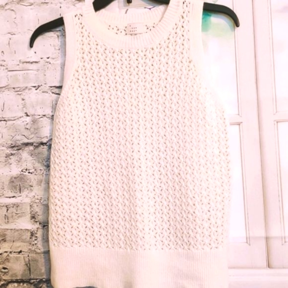 Side Pipeline Sleeveless Sweater in Cream Size XS, Cottagecore, Vintage Style